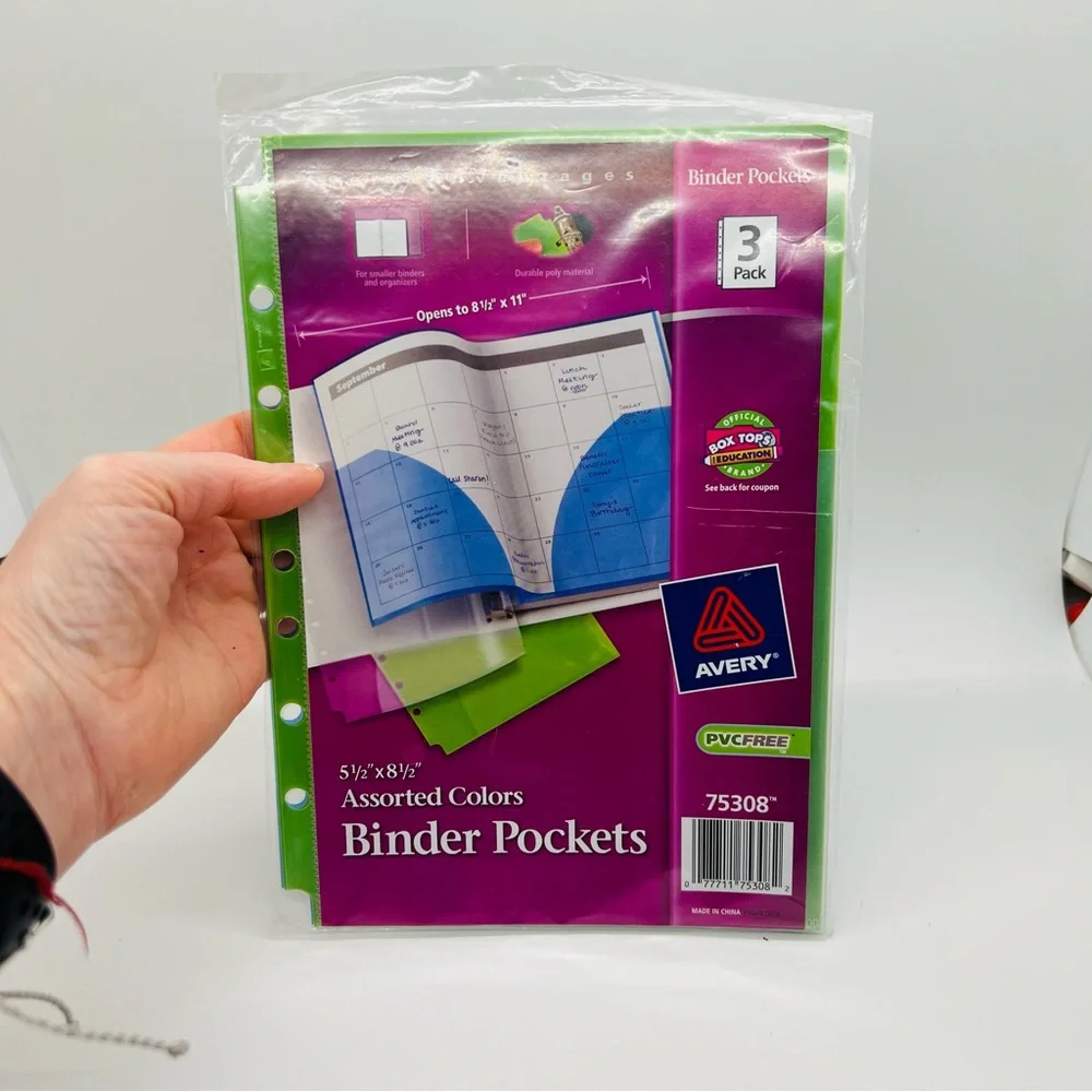 NWT AVERY® FOLD-OUT BINDER POCKETS, 5-1/2 X 8-1/2, ASSORTED, 3/PACK
